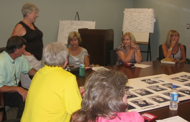 Last Reunion Meeting 6/8/2010 (L-R) Bob, Kathy, Ann, Carol, Gayle, Joan, Philip